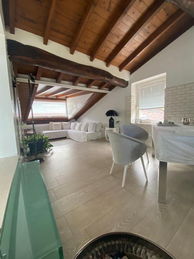 Ferienwohnung La Casa Di Angelina Saló Exterior foto