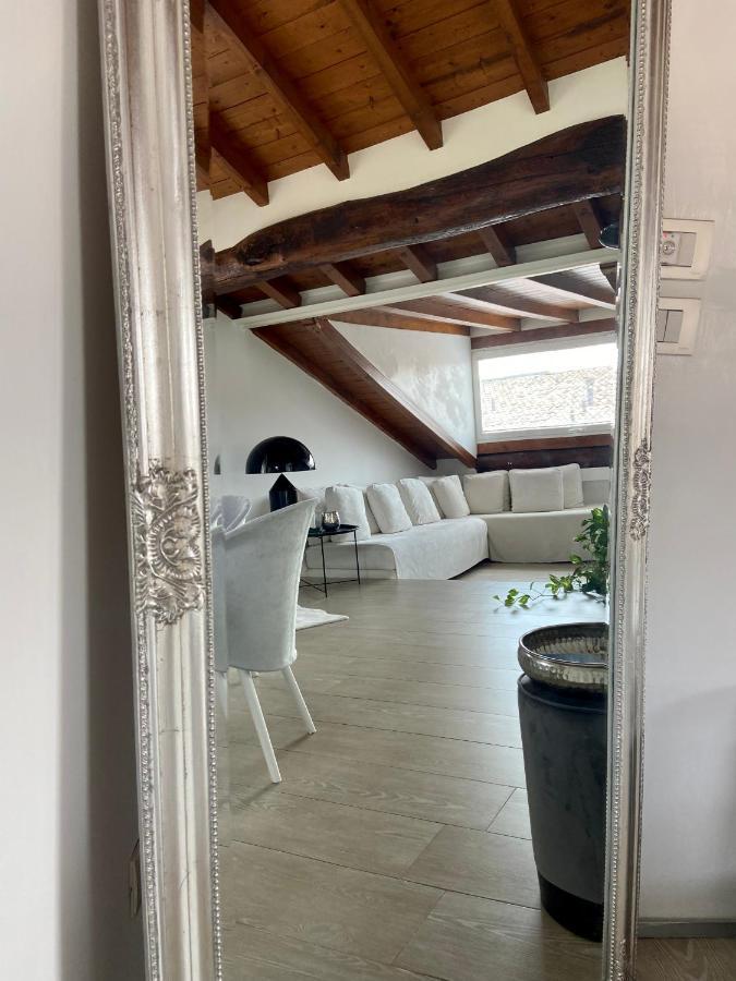 Ferienwohnung La Casa Di Angelina Saló Exterior foto