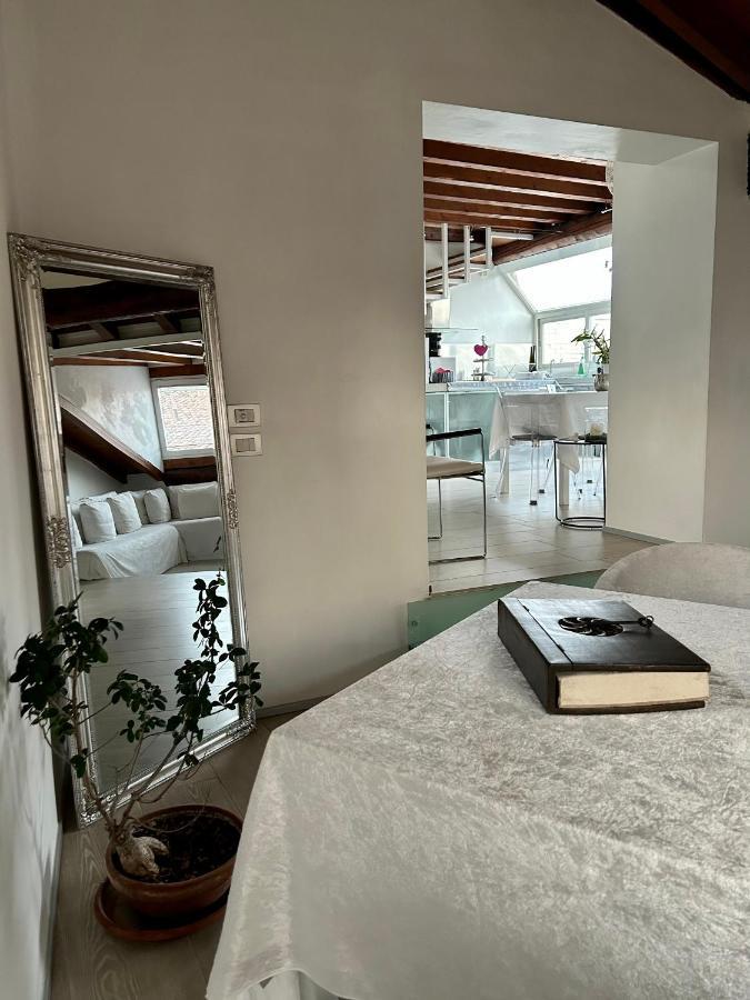 Ferienwohnung La Casa Di Angelina Saló Exterior foto