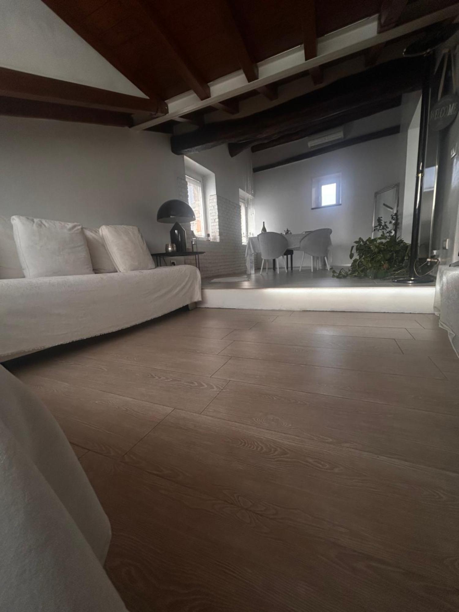 Ferienwohnung La Casa Di Angelina Saló Exterior foto